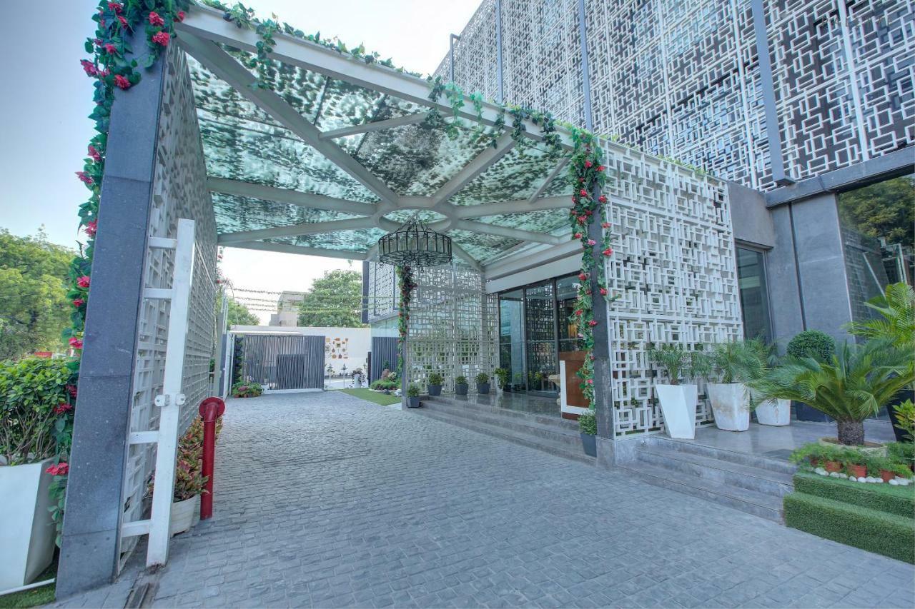 City Westend Punjabi Bagh West Delhi Hotel New Delhi Exterior photo